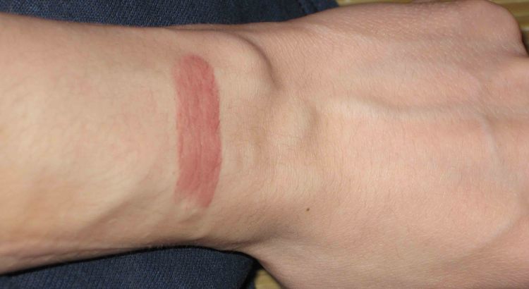 Clinique Blushwear Cream Stick Swatch